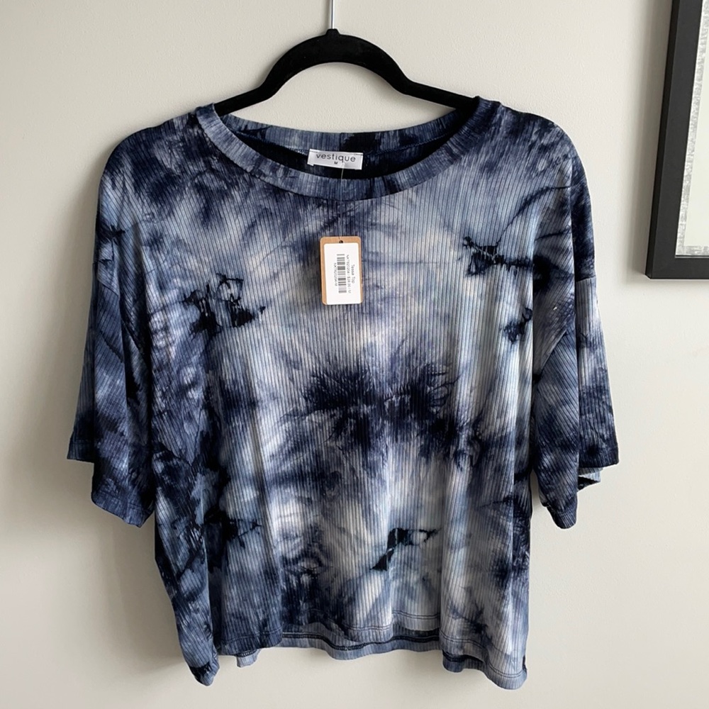 vestique top